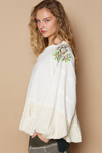 Load image into Gallery viewer, Harvest Bloom Embroidered Pullover