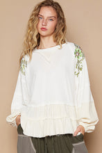 Load image into Gallery viewer, Harvest Bloom Embroidered Pullover