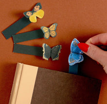Load image into Gallery viewer, Butterfly Pop-Up Bookmark Set of 4