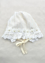 Load image into Gallery viewer, Lace Baby Bonnet