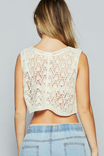 Load image into Gallery viewer, Boho Embroidered Floral Crop
