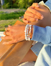 Load image into Gallery viewer, PRAY Pearl Letter Bracelet
