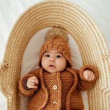 Load image into Gallery viewer, Pecan Cable Knit Bonnet
