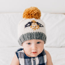 Load image into Gallery viewer, Bumblebee Knit Beanie
