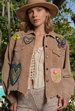 Load image into Gallery viewer, Teddy Bear Patch Jacket
