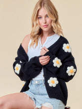 Load image into Gallery viewer, Black Flower Cardi
