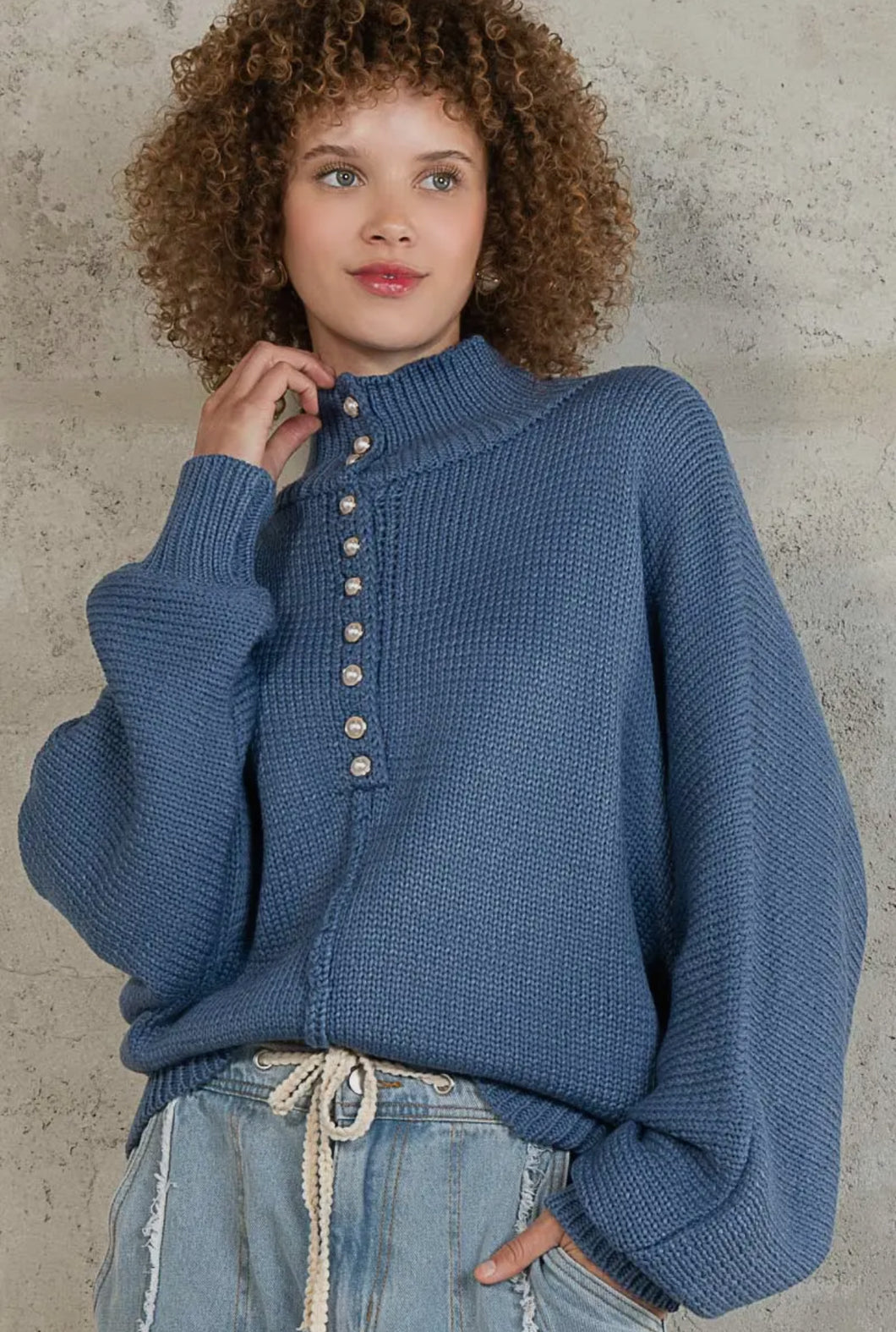 Pearl High Neck Pullover