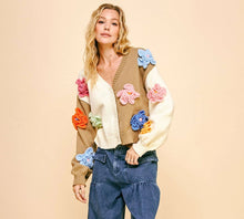 Load image into Gallery viewer, Crochet Flower Cardi
