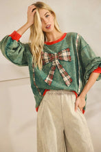 Load image into Gallery viewer, Vintage Green Plaid Bow Pullover
