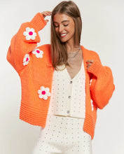 Load image into Gallery viewer, Curvy orange flower cardigan
