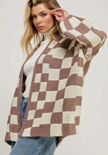 Load image into Gallery viewer, Checkered Drop Shoulder Cardi
