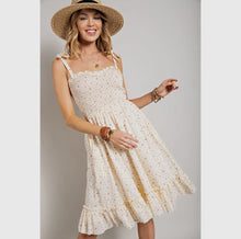 Load image into Gallery viewer, Curvy Blossom Breeze Smocked Dress
