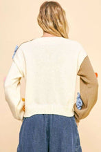 Load image into Gallery viewer, Crochet Flower Cardi
