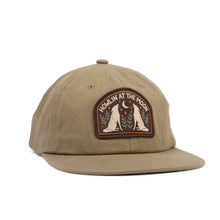 Load image into Gallery viewer, Howlin&#39; at the Moon Hat
