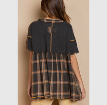 Load image into Gallery viewer, Babydoll Flannel Top
